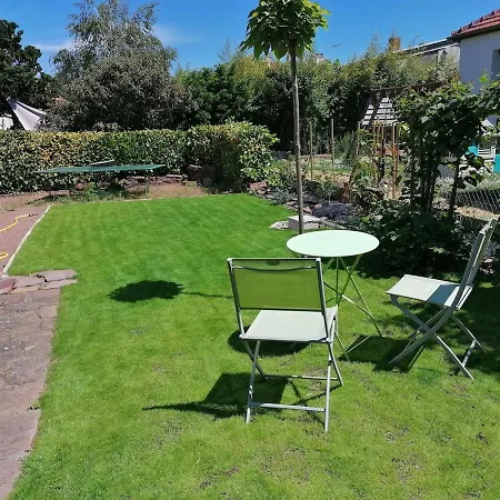 Holiday home Rare Maison Moderne Proche Centre Avec Jardin Parking Gratuit *