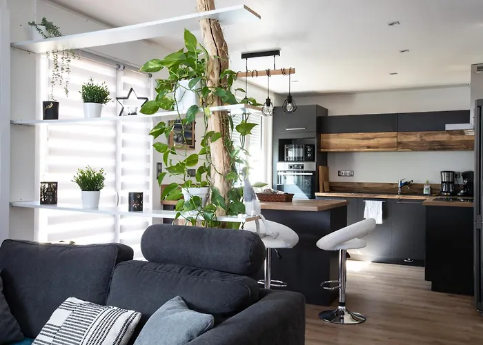 펜션 Rare Maison Moderne Proche Centre Avec Jardin Parking Gratuit 콜마
